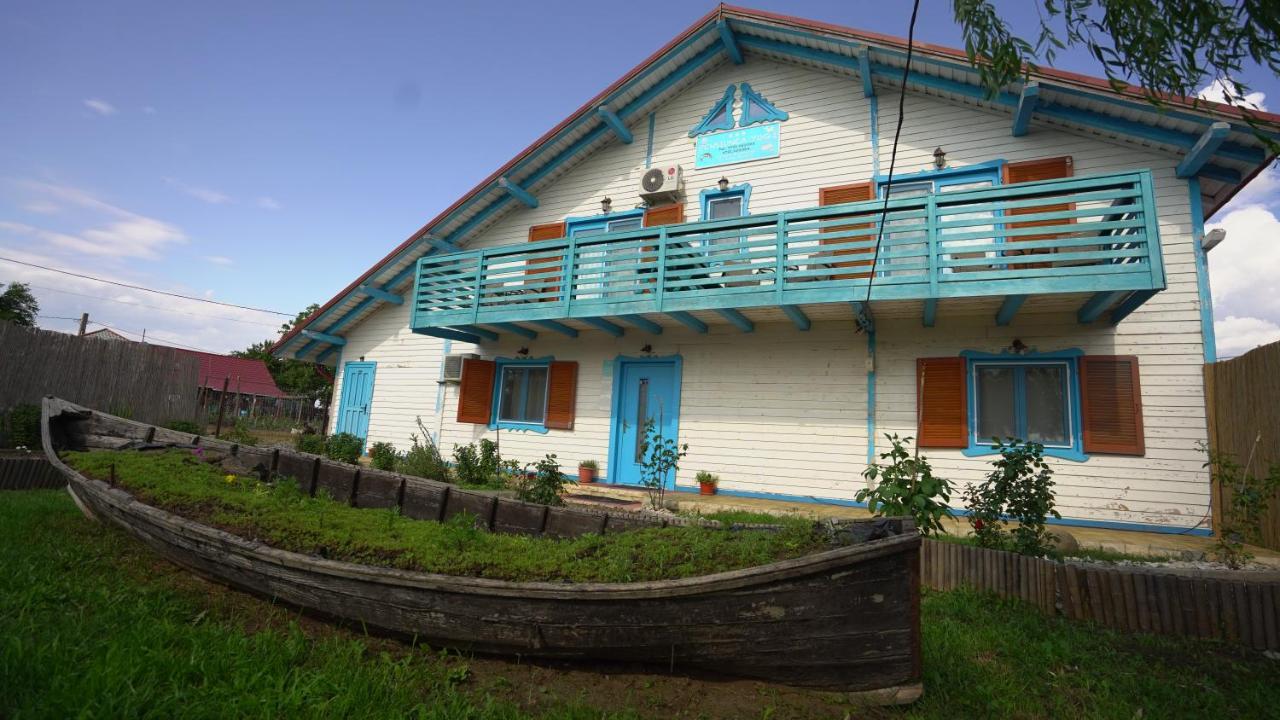 Pensiunea Yogi Dunavatu de Jos Exterior photo